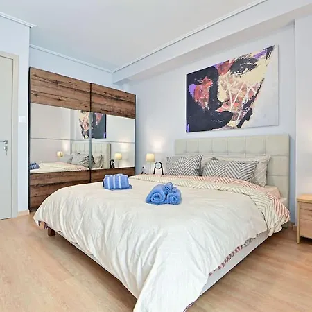 Cozy Apartment Located On Piraeus Port Area- Extérieur photo