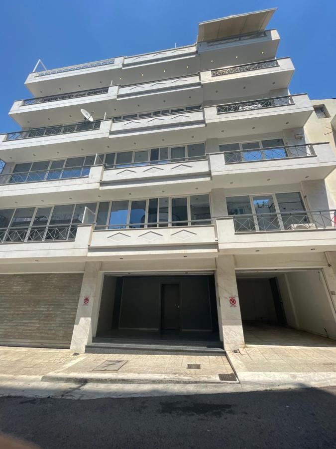 Cozy Located On Port Area- Apartment