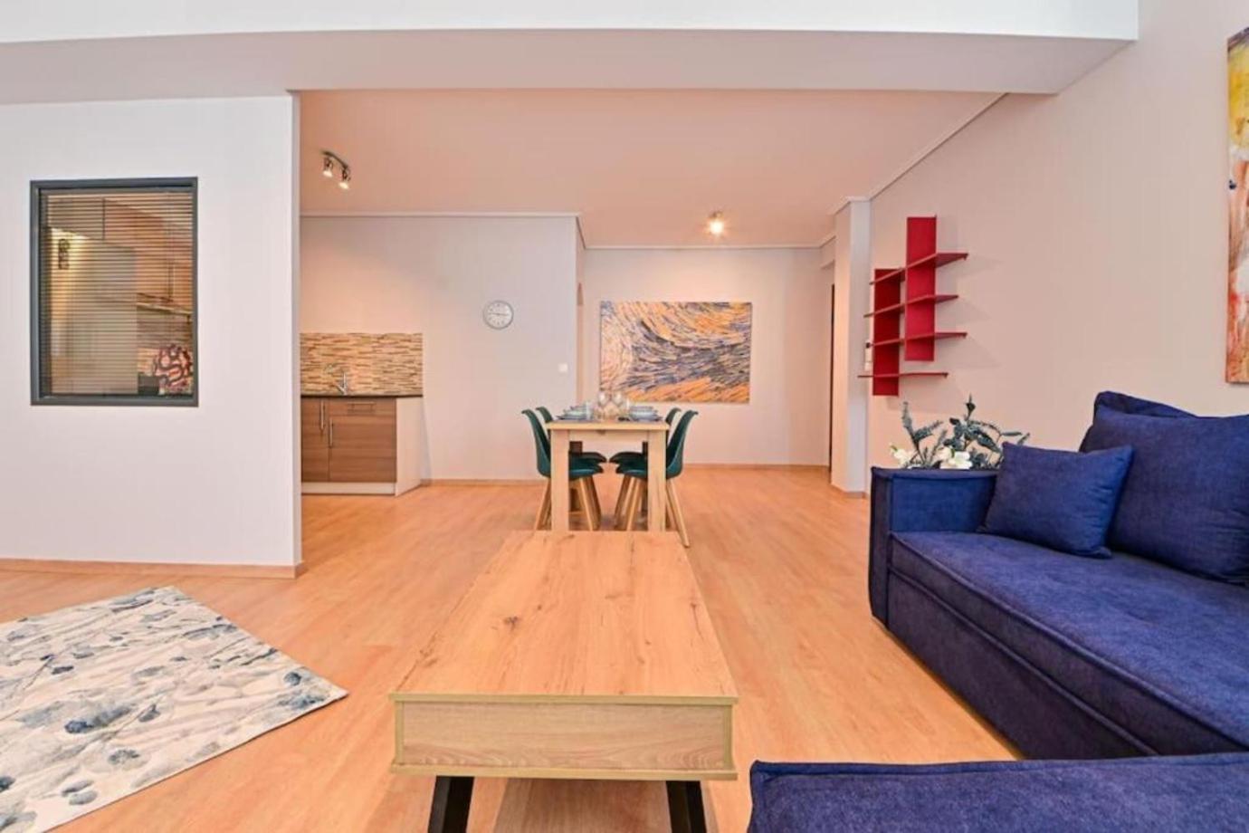Appartement Cozy Located On Port Area- Le Pirée