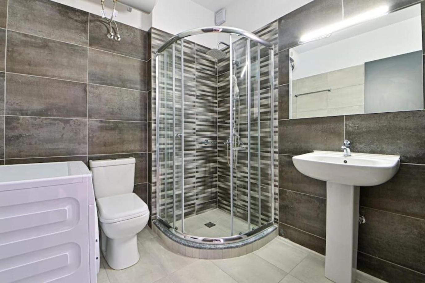 Apartment Cozy Located On Port Area- Piraeus